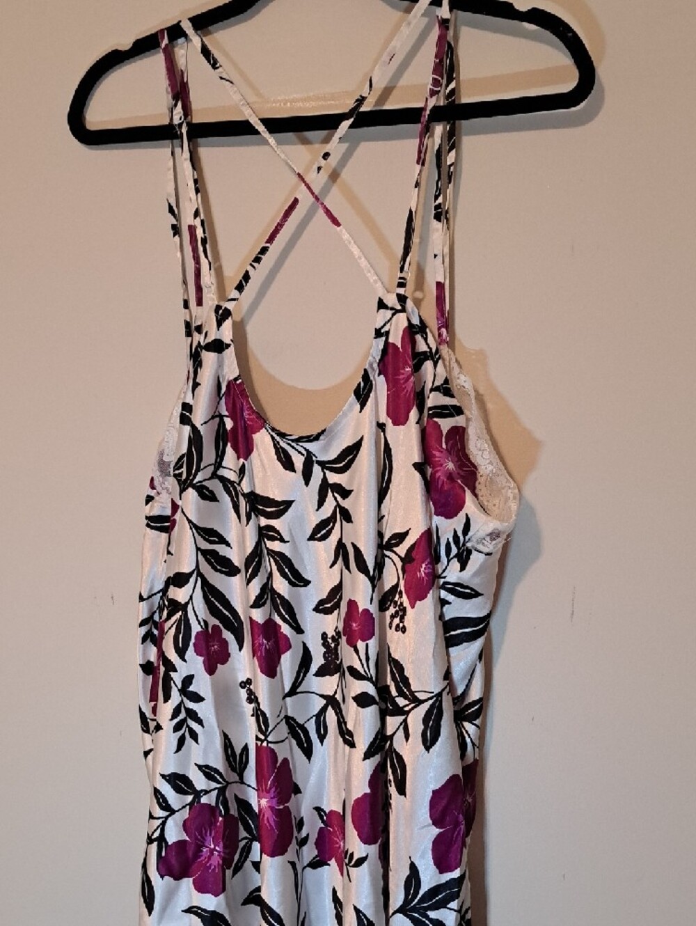 Amoureuse White Floral Lace-Trim Maxi Nightgown - Magenta & Black Print - Picture 6 of 15